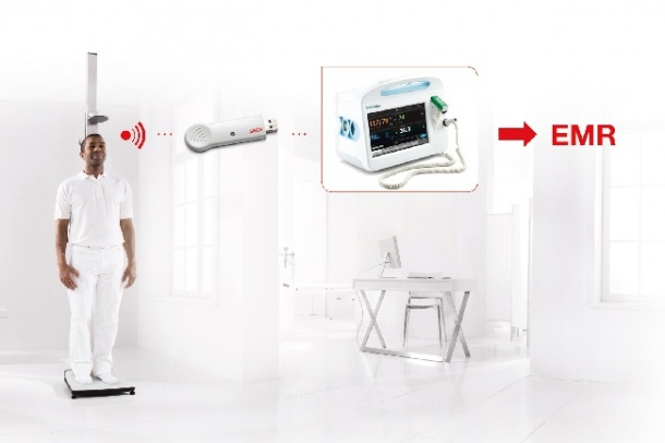 Photo: Wireless transfer to a patient monitor