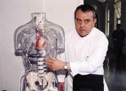 Roland Hetzer MD PhD, of the German Heart Centre, Berlin