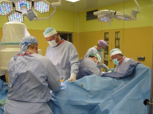 Surgeons aided by enhanced illumination of surgical sites
